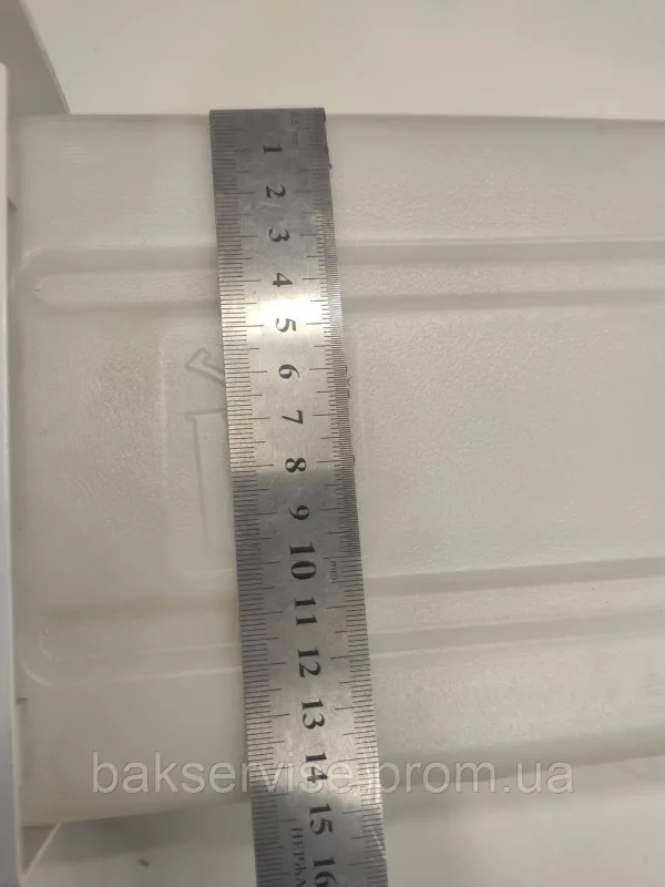 Резервуар для збору конденсату сушильної машини Bauknecht W10460623 Б/У, изображение 8