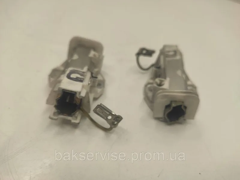 Щіткотримач до мотора пральної машини Bosch 831.60023.03 Б/У, изображение 5