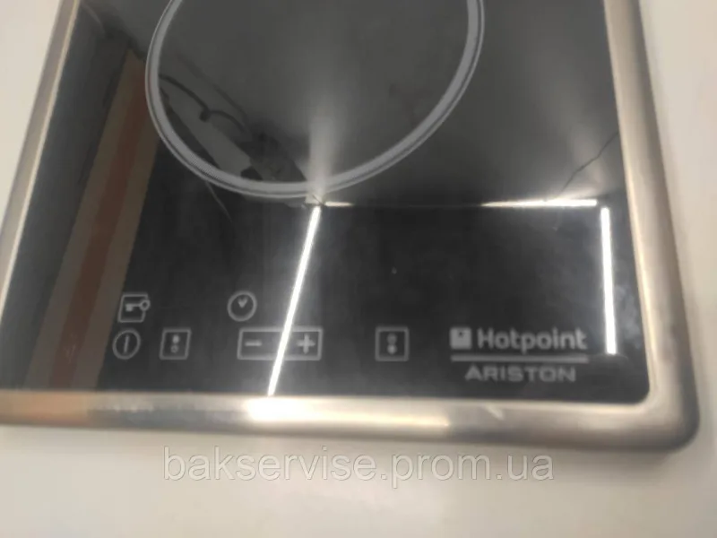 Склокерамічна поверхня електроплити Hotpoint-Ariston DZ 2KL (IX)/HA Б/У, изображение 2