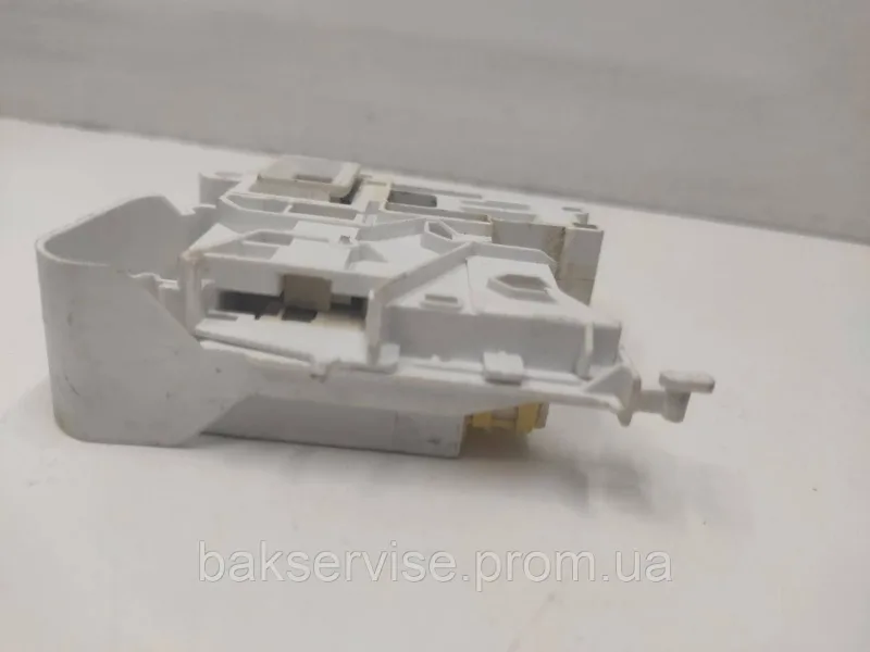 Замок до пральної машини Ariston C00305602 Б/У, зображення 3