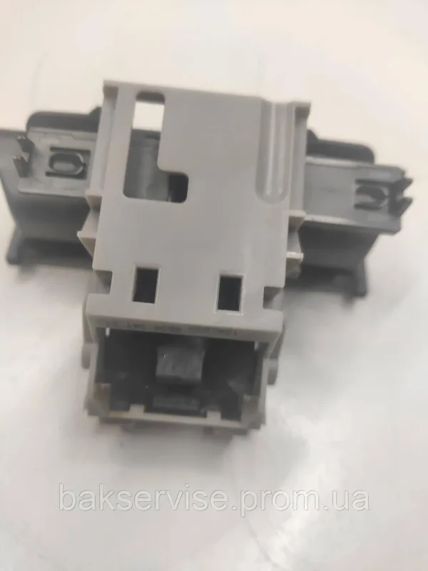 Замок (блокіратор) двері для посудомийної машини Bosch 5600047213 б/у, изображение 2