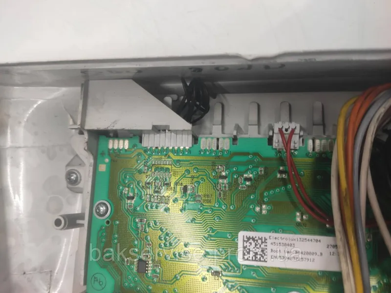 Комплект плата упавління з проводкою до пральної машини Electrolux EWTS 13620 W Б/У, изображение 9