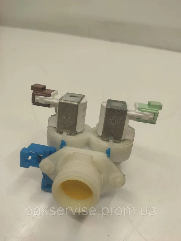 Клапан подачі води до пральної машини Electrolux 807487642 Б/У, зображення 1