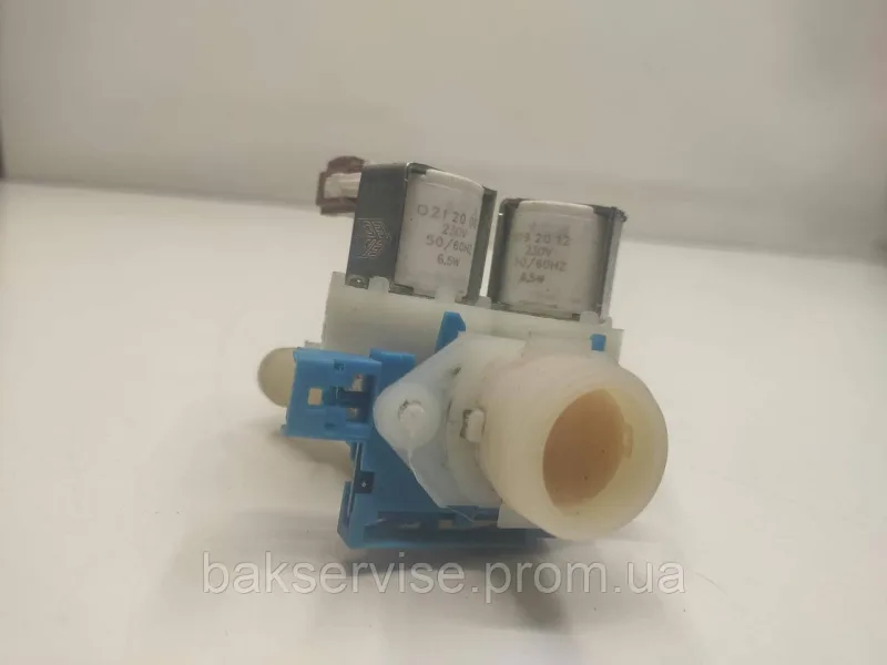 Клапан подачі води до пральної машини Electrolux 8087104165 Б/У, зображення 1