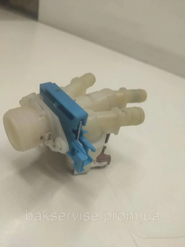 Клапан подачі води до пральної машини Electrolux 8087104165 Б/У, зображення 5