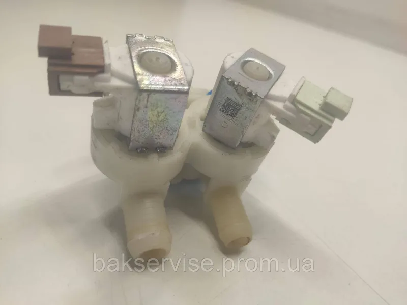 Клапан подачі води до пральної машини Electrolux, AEG  1325186508 Б/У, зображення 7