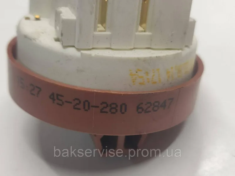 Прессостат (датчик рівня води) для пральної машини Bosch 495775 Б/У, изображение 3