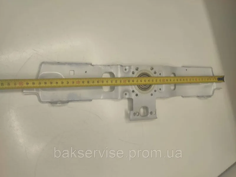 Планка(Траверса) опори барабана до пральної машини Bosch 680351 б/у, зображення 2