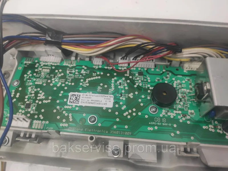 Комплект плата упавління з проводкою до пральної машини Electrolux EWTS 13620W Б/У, изображение 9