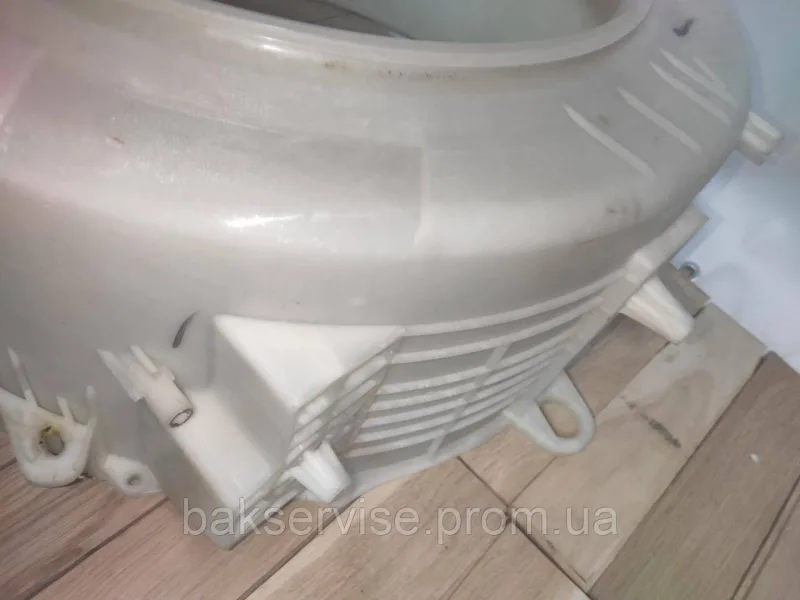 Частина бака до пральної машини Samsung WD806U2GAWQ/UA б/у, изображение 6