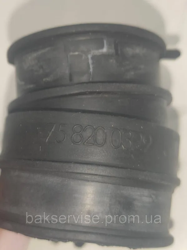 Патрубок для посудомийної машини Smeg 758200329 Б/У, зображення 4