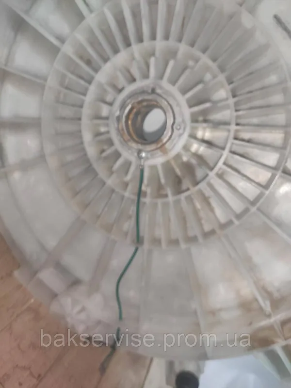 Задня частина бака до пральної машини Samsung DC61-01643A б/у, изображение 5