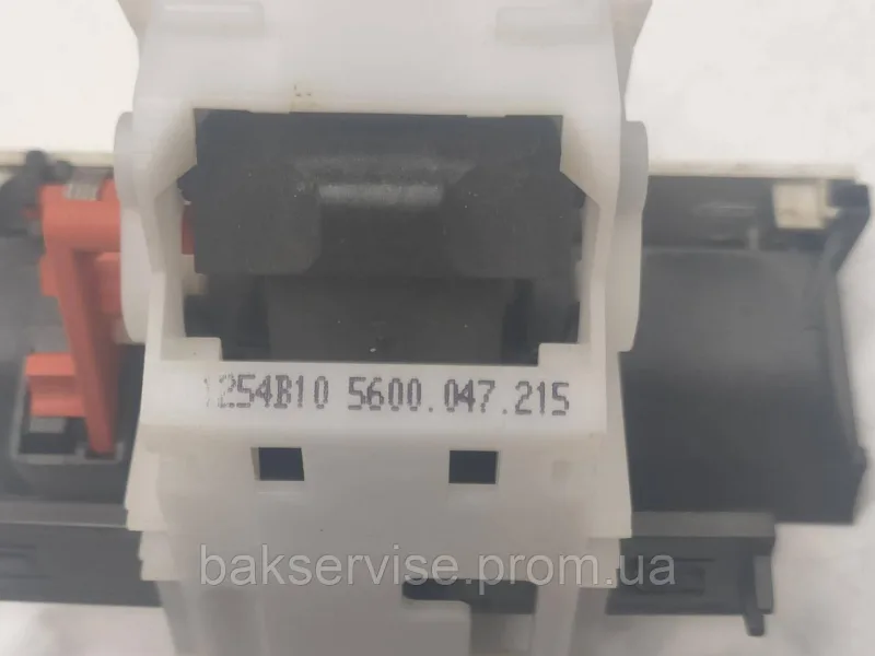 Замок (блокіратор) двері для посудомийної машини Bosch Siemens 5600047215 б/у, изображение 2