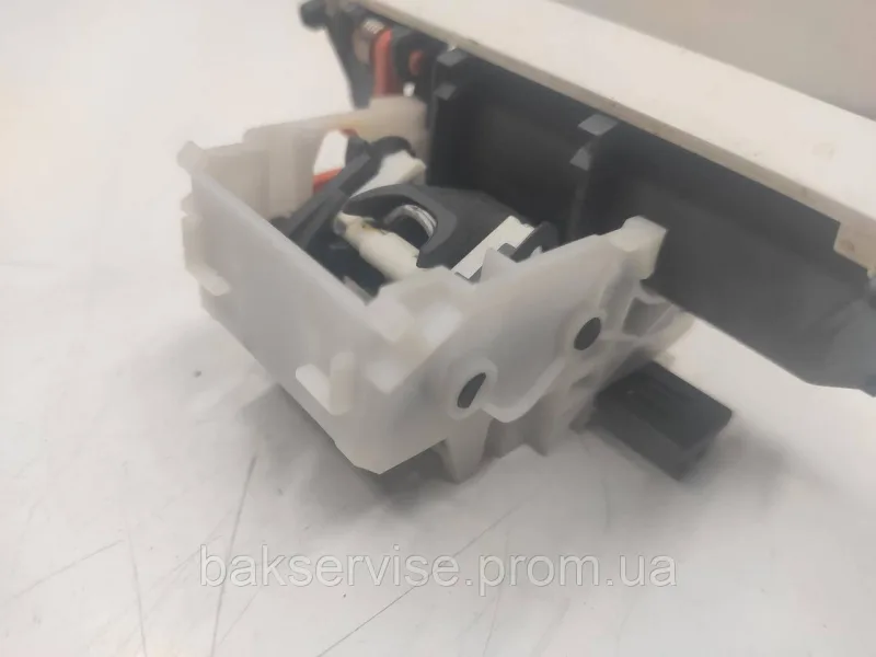 Замок (блокіратор) двері для посудомийної машини Bosch Siemens 5600047215 б/у, изображение 7
