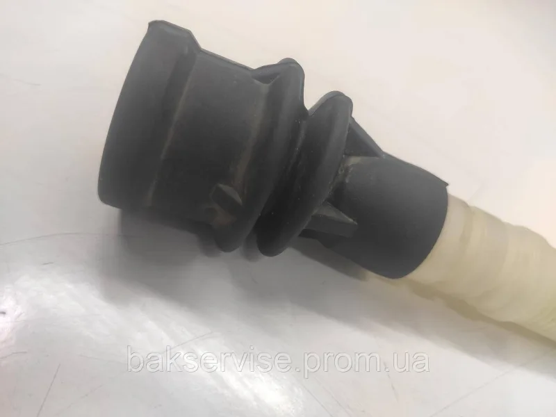 Шланг зливний до посудомийки Bosch, Siemens 263099 з патрубком Б/У, изображение 4