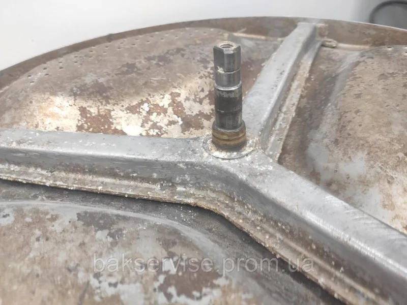 Барабан з хрестовиною до пральної машини Indesit C00109633 (БЕЗ РЕБЕР) Б/У, изображение 2