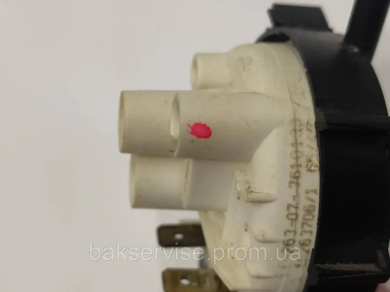 Прессостат (датчик рівня води) для посудомийної машини ELECTROLUX 15263706/1 Б/У, изображение 2