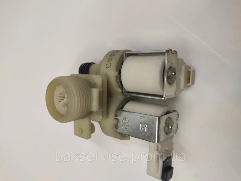 Клапан подачі води до пральної машини Ariston C00302311 Б/У, зображення 8