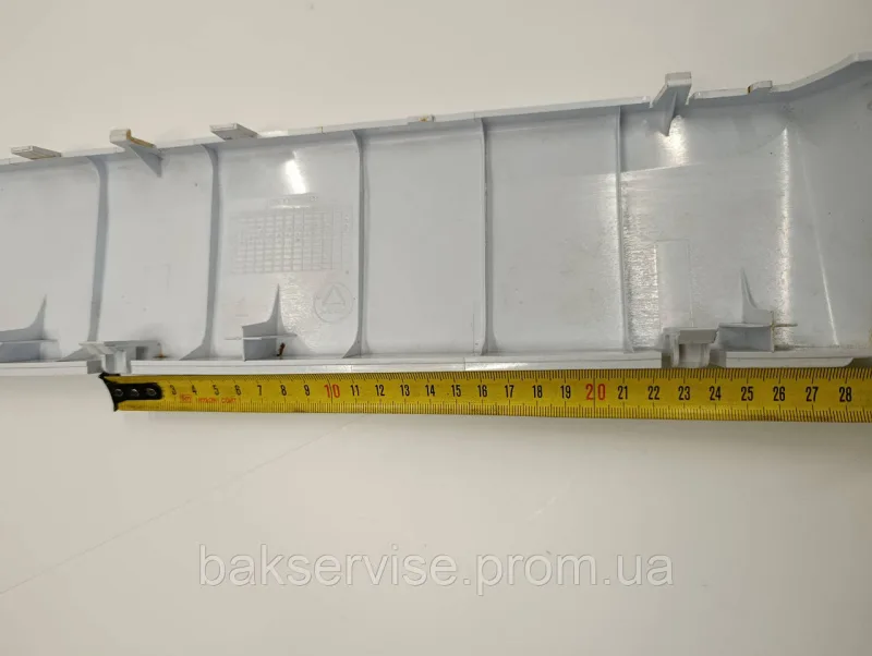 Нижня декоративна панель до пральної машини Indesit, Ariston 250007124 Б/У, изображение 6
