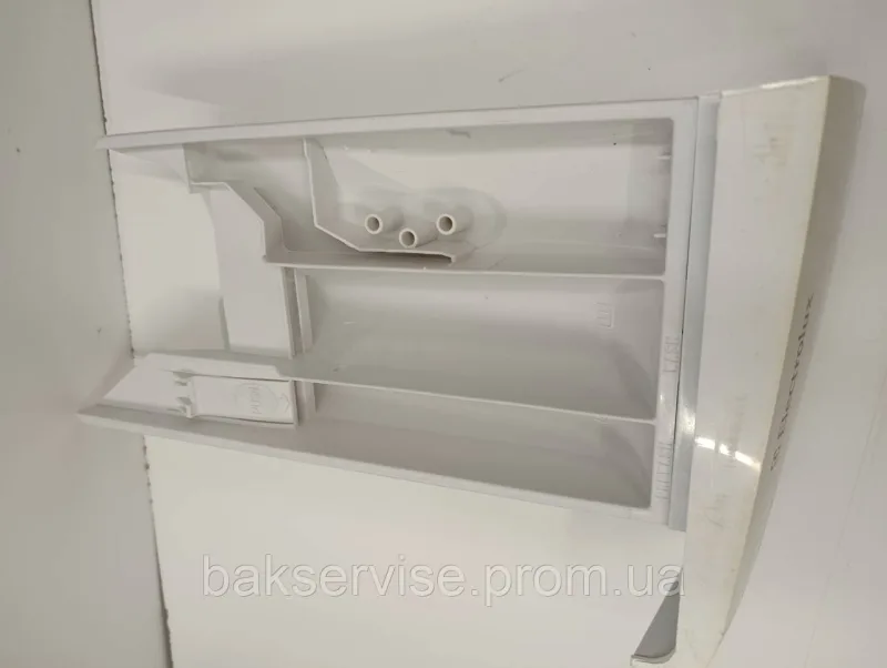 Порошкоприймач(дозатор) для пральної машини Electrolux 13250818 Б/У, изображение 4