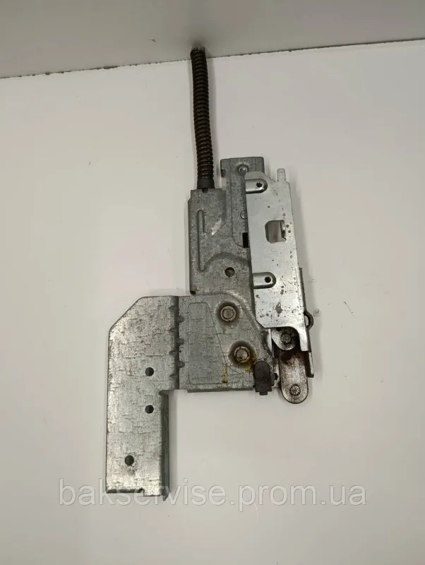 Петля дверей(права) до посудомийної машини Ariston C00302997 б/у, изображение 3