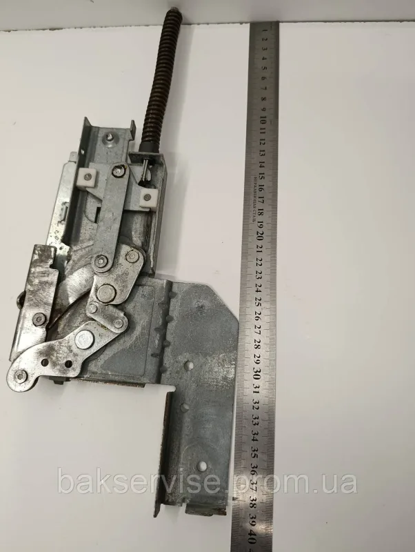 Петля дверей(права) до посудомийної машини Ariston C00302997 б/у, изображение 5