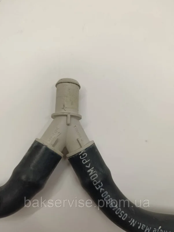 Трубки з з'єднувачем для пральної машини Miele 05049630 Б/У, изображение 7