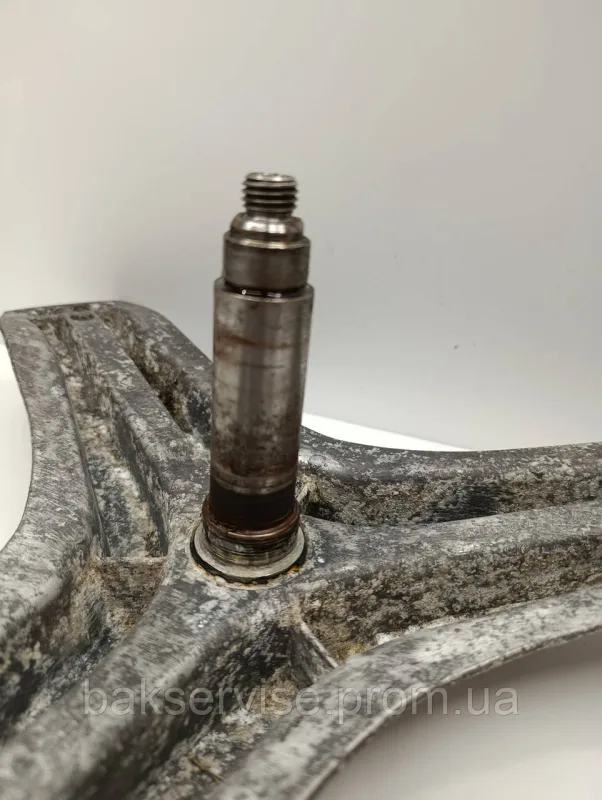 Хрестовина барабана до пральної машини Bosch Siemens 00714311 Б/У, зображення 7