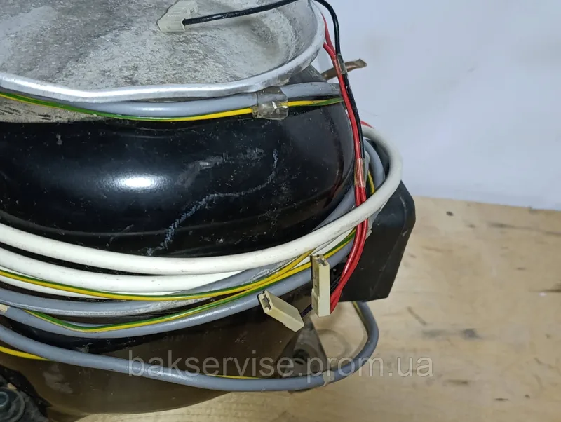 Компресор Aspera NBT1116Y до холодильника Snaige RF360  з кабелями для підключення Б/У, изображение 3