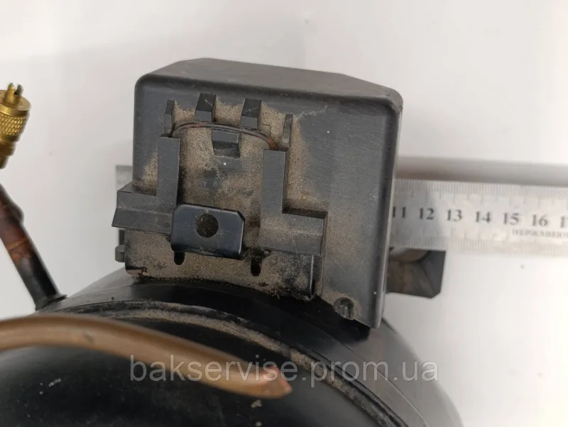 Компресор  до холодильника Атлант C1A76960140T (C-H 140 K7-05) Б/У, изображение 4