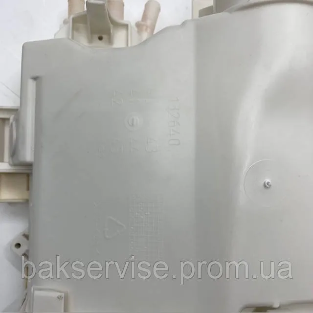 Бункер порошкоприймача машини Electrolux 132640 Б/У, изображение 2