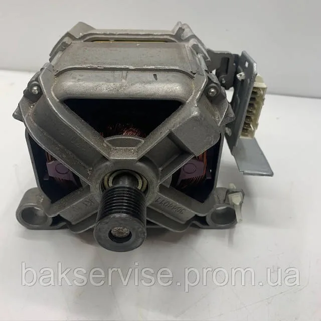 Двигун (мотор) для пральної машини UM676060T235-01 8-контактний б/у, изображение 2