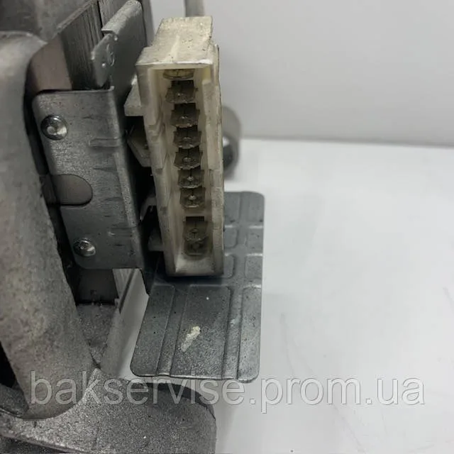 Двигун (мотор) для пральної машини DC31-00002L  9-контактний б/у, изображение 3