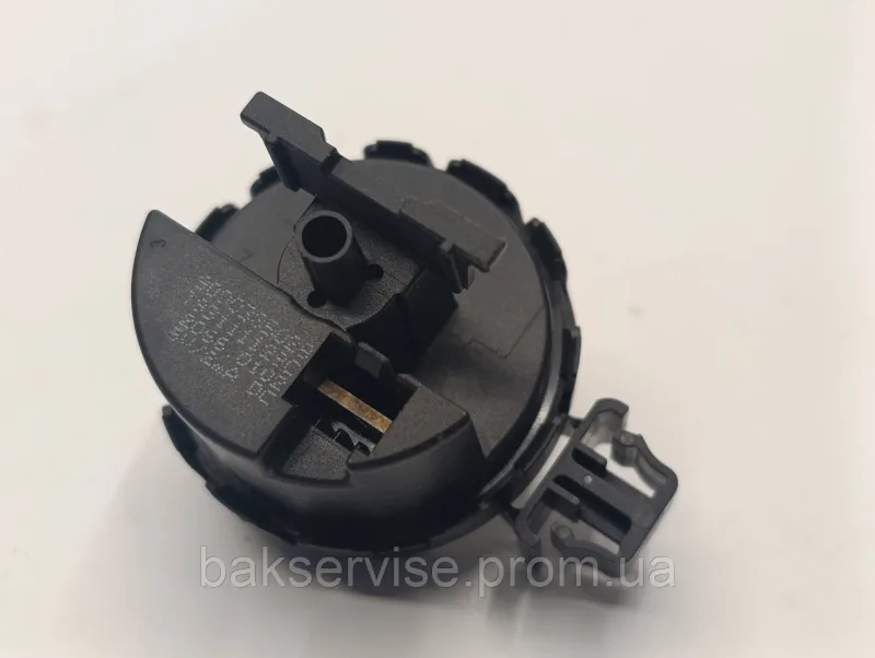 Прессостат (датчик рівня води) для пральної машини Bosch 9000385029 Б/У, изображение 1