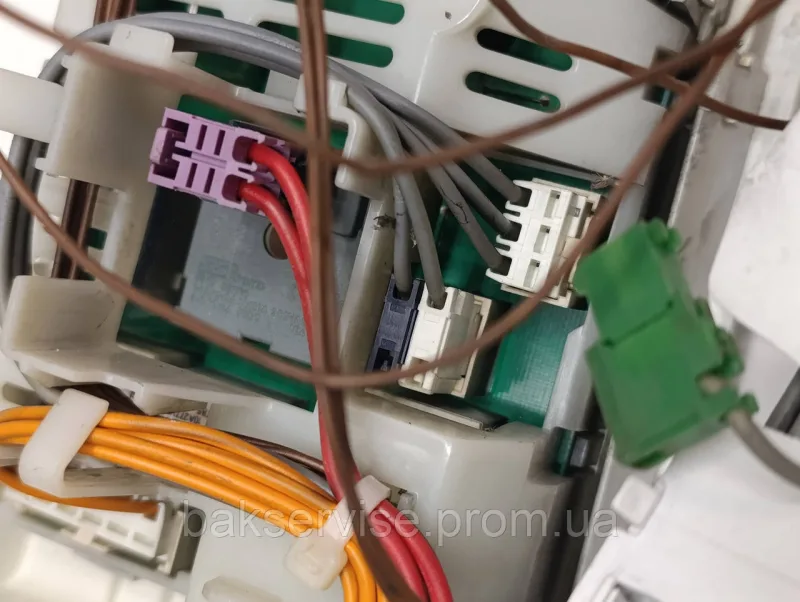 Плата управління(індикації) до пральної машини Bosch 9000215901 з проводкою Б/У, изображение 4