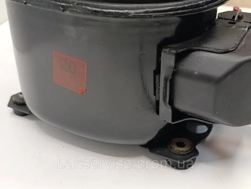 Компресор до холодильника L13A18 R12 Б/У, изображение 2